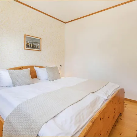 Fh Nr 9 Am Schloonsee *